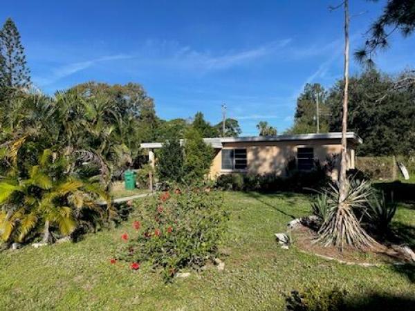 Silver Lake Park, 3504 W Lake Dr, Fort Pierce, Florida 34982, image 1