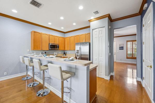 Canterbury At Quantum Village, 2402 NW 6th St, Boynton Beach, Florida 33426, image 2