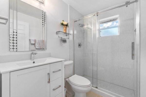 Palm Beach Bath & Tennis, 5470 Grande Palm Cir, Delray Beach, Florida 33484, image 1