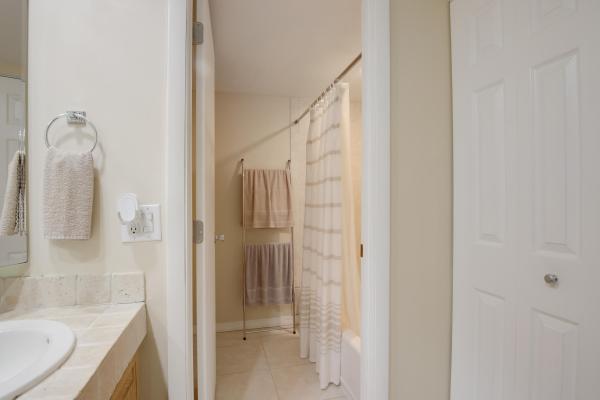 Sandalwood At Meridian Park, 3330 Meridian Way S #D, Palm Beach Gardens, Florida 33410, image 1