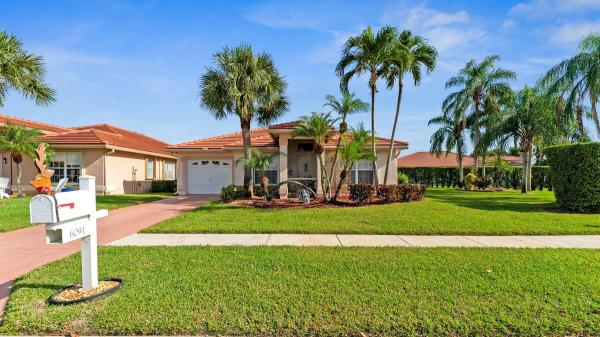 Harbour Greens At Lacuna, 6091 Harbour Greens Dr, Lake Worth Beach, Florida 33467, image 1