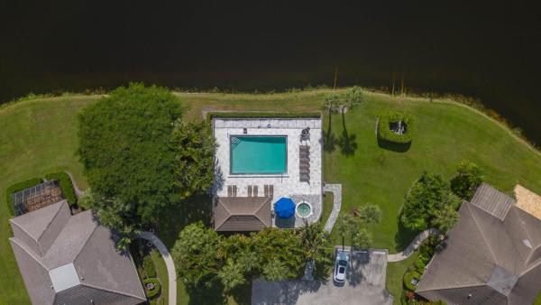 Cowdray Park, 13307 Polo Club Rd #C205, Wellington, Florida 33414, image 2