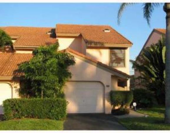 Vista Del Lago, 1800 Embassy Dr #132, West Palm Beach, Florida 33401, image 1