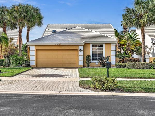 Bermuda Isle At Aberdeen, 8390 Horseshoe Bay Rd, Boynton Beach, Florida 33472, image 1