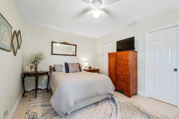 The Landings At Aberdeen, 5561 Parkwalk Cir E, Boynton Beach, Florida 33472, image 2