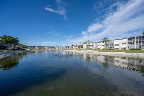 Lake Clarke Gardens, 2855 S Garden Dr S #312, Lake Worth, Florida 33461, image 2