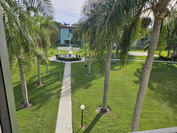 Regal Palms, 3300 Springdale Blvd #3a, Palm Springs, Florida 33461, image 1