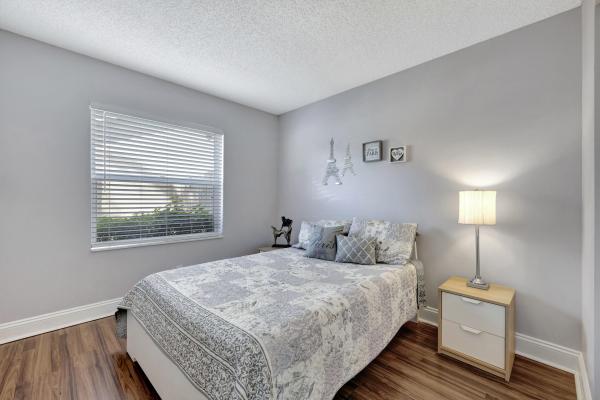 Lee Estates, 5451 Chicory Ln, Lake Worth, Florida 33463, image 1