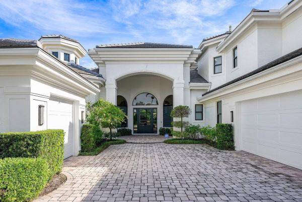 Estates Of St Martin, 104 Saint Martin Dr, Palm Beach Gardens, Florida 33418, image 1