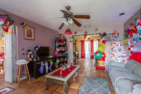 Homestead No HOA, 426 NW 7th Ave, Homestead, Florida 33030, image 1