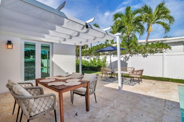 Little Ranches, 327 Bunker Ranch Rd, West Palm Beach, Florida 33405, image 2
