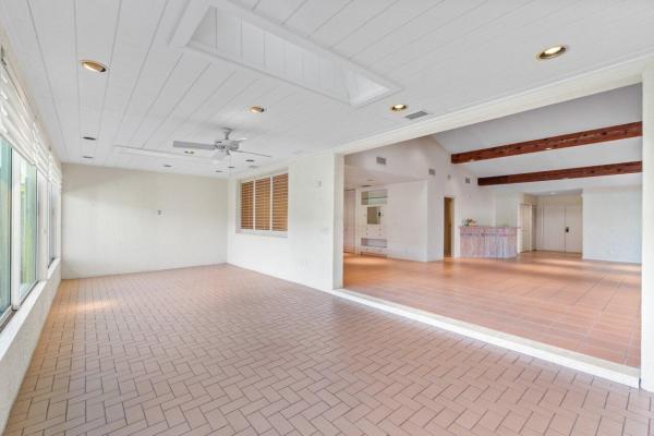76 Cambridge Ln, Boynton Beach, Florida 33436, image 1