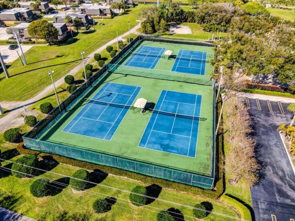 Village Of Sandalwood Lakes, 2721 27th Way, West Palm Beach, Florida 33407, image 3