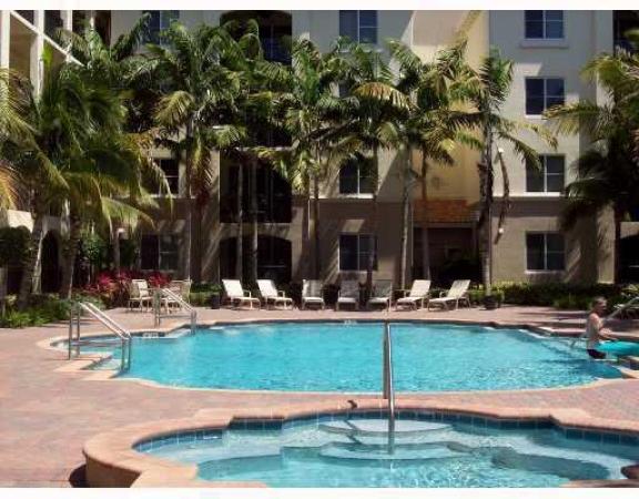 Vizcaya Lakes, 1660 Renaissance Commons Blvd #2621, Boynton Beach, Florida 33426, image 1