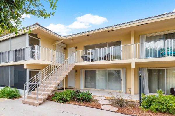 Gateway, 371 SW 8th St #2-B-W, Boca Raton, Florida 33432, image 1
