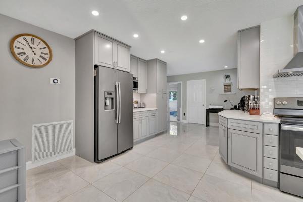 Palmetto Pines, 10319 Eastport Ct, Boca Raton, Florida 33428, image 1
