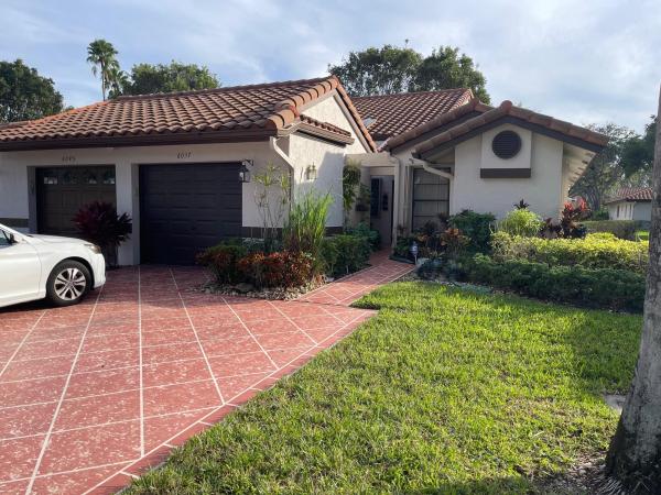 Huntington Pointe, 6037 Sunny Pointe Cir, Delray Beach, Florida 33484, image 3