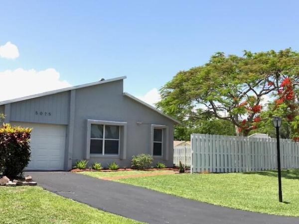 Mirror Lakes, 5025 Minto Rd, Boynton Beach, Florida 33472, image 1