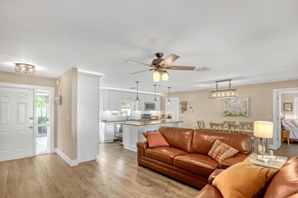 Coco Wood Lakes, 14942 Sand Pebble Ln, Delray Beach, Florida 33484, image 1