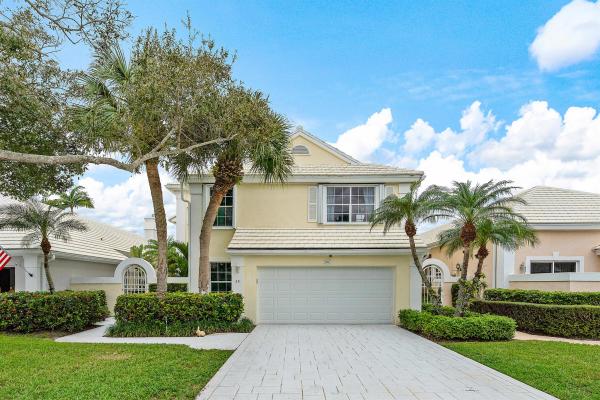 Barclay Club, 38 Windsor Ln, Palm Beach Gardens, Florida 33418, image 1