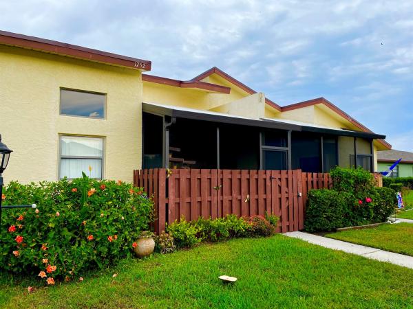 The Savannahs, 1752 W Sanderling Ln #3, Fort Pierce, Florida 34982, image 1
