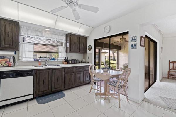 Greentree Villas, 4863 Dovewood Ter #B, Boynton Beach, Florida 33436, image 2