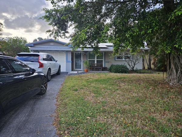Parkview Manor, 5051 SW 29th Way Way, Fort Lauderdale, Florida 33312, image 1