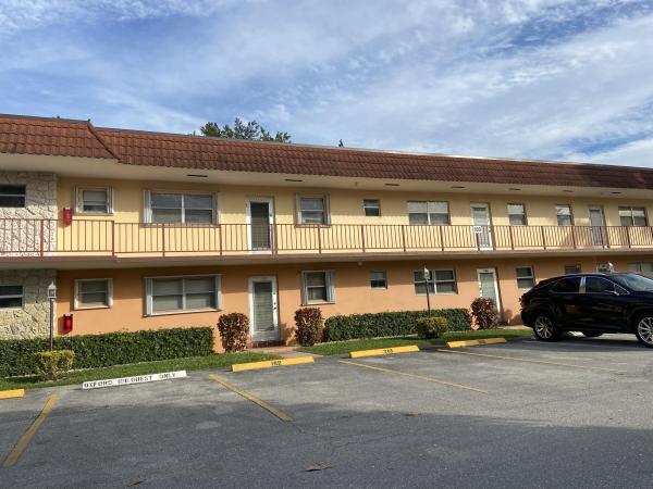 Oxford At Century Village, 202 Oxford 100, West Palm Beach, Florida 33417, image 1