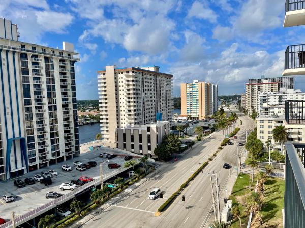 Grenoble At Quadomain, 2101 S Ocean Dr #1006, Hollywood, Florida 33019, image 1