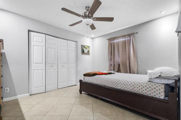 Anna-Johns Estates, 4281 Anna Ln, Palm Springs, Florida 33406, image 1