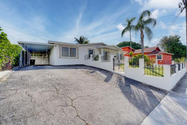 Lakeview Ridge, 4508 Parker Ave, West Palm Beach, Florida 33405, image 1