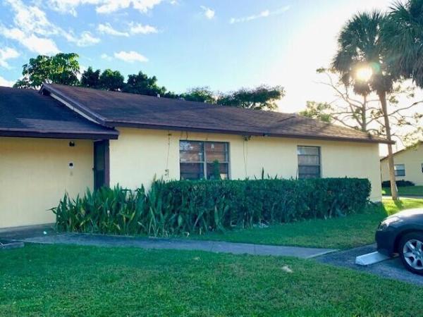 Glenwood Village, 468 Glenwood Dr, West Palm Beach, Florida 33415, image 2