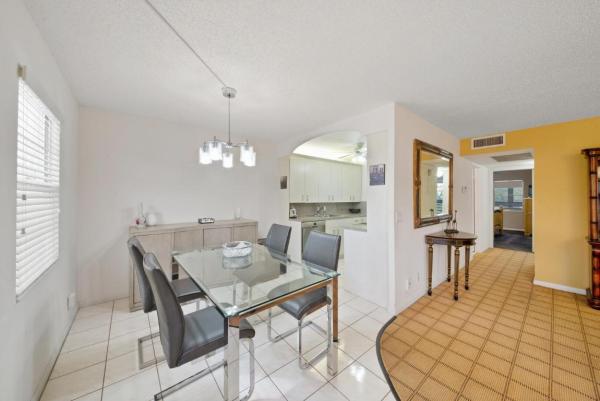 Guildford At Century Village, 2043 Guildford C, Boca Raton, Florida 33434, image 3
