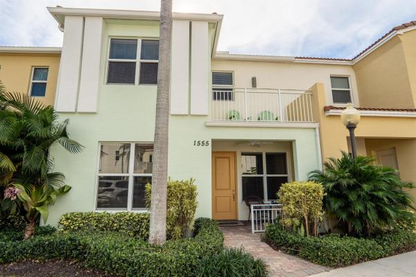 Centra Blue Lake Townhomes, 1555 NW 49th Ln, Boca Raton, Florida 33431, image 1