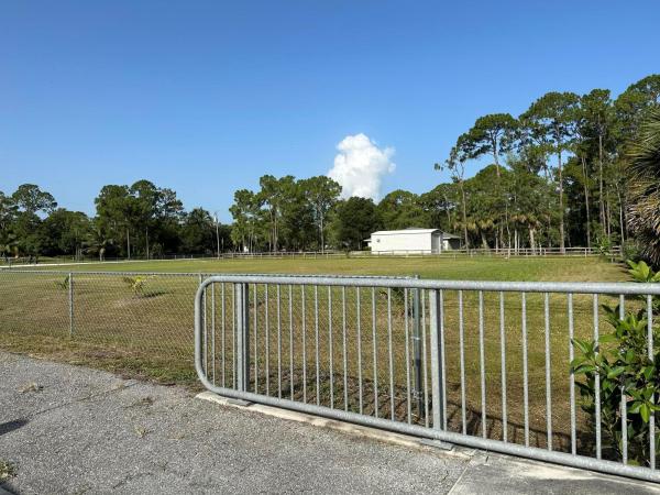 The Acreage, 16705 E Lancashire Dr, Loxahatchee, Florida 33470, image 2