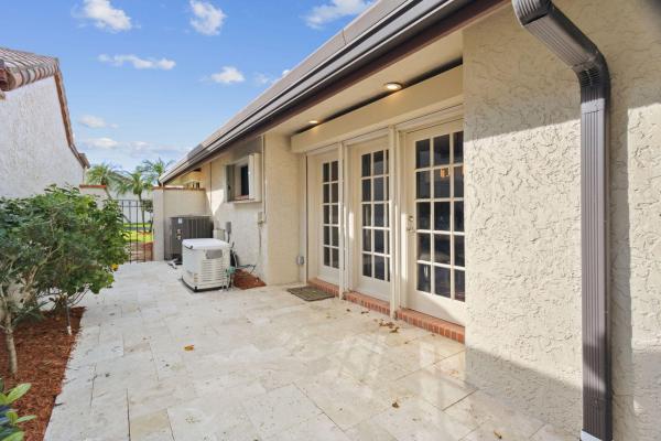 Green Glen 3 Kiowa At Indian Spring, 5666 Kiowa Cir, Boynton Beach, Florida 33437, image 1
