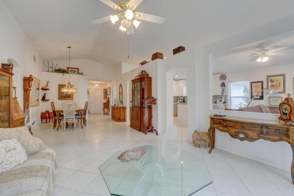 Banyan Oakridge, 4921 SW 33rd Ter, Hollywood, Florida 33312, image 2