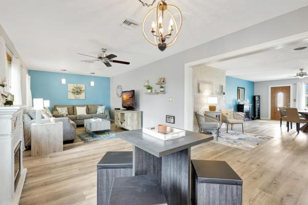 Wynnewood Acres, 1236 Wynnewood Dr, West Palm Beach, Florida 33417, image 1