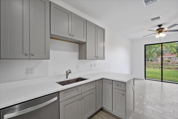 Inlet Grove, 141 W 16th St, Riviera Beach, Florida 33404, image 1