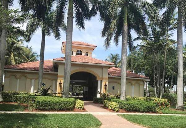 Parkside Village, 2776 S Evergreen Cir, Boynton Beach, Florida 33426, image 2