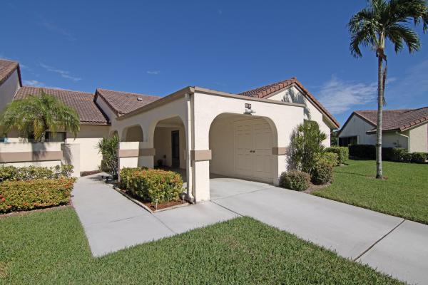 The Landings At Aberdeen, 5618 Parkwalk Cir E, Boynton Beach, Florida 33472, image 2