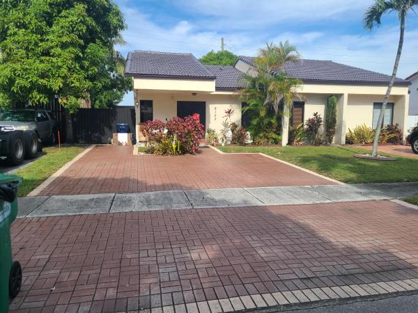 West Gables Estates, 9103 SW 8th Ter, Westchester, Florida 33174, image 1