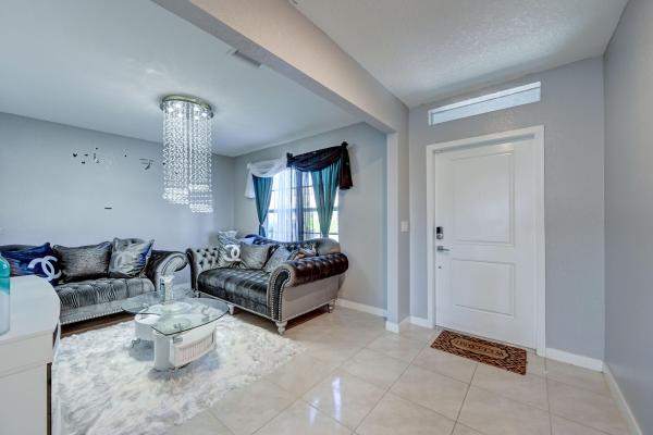 Majorca Estates, 1318 NW 208th St, Miami Gardens, Florida 33169, image 1