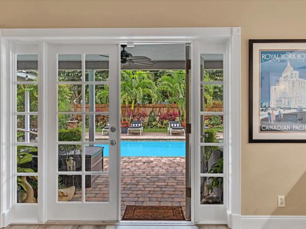 Sherwood Park, 3706 Sherwood Blvd, Delray Beach, Florida 33445, image 1