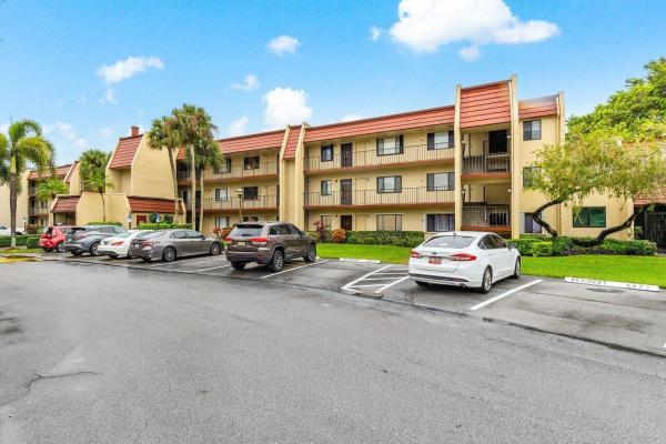 Luxemburg Court At The Fountains Of Palm Beach, 4471 Luxemburg Ct #106, Lake Worth Beach, Florida 33467, image 1