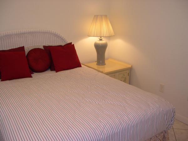 The Colonnades, 1351 Bayshore Dr #307, Fort Pierce, Florida 34949, image 1