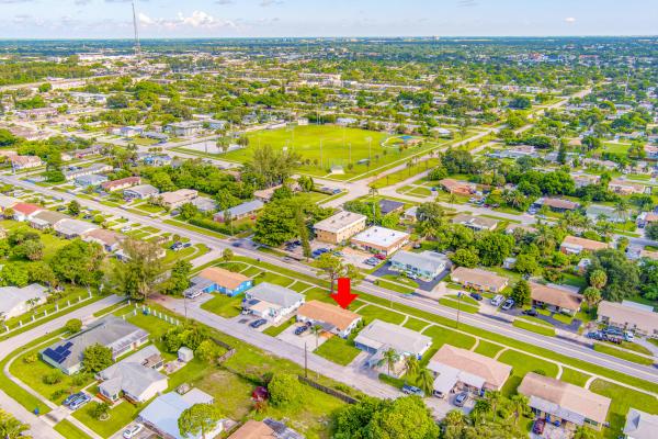 Silver Beach East Village, 571 Silver Beach Rd, Riviera Beach, Florida 33403, image 2