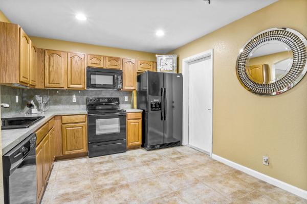 Turtle Cay, 5404 Crossing Rocks Ct, Riviera Beach, Florida 33407, image 3