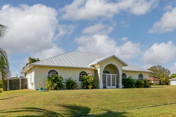 192 SW Bedford Rd, Port St. Lucie, Florida 34953, image 1