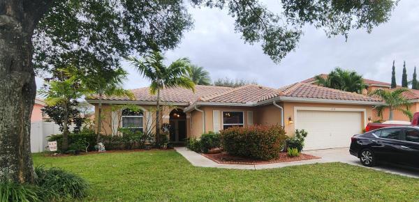 Lake Nona Village, 6718 Lake Nona Pl, Lake Worth Beach, Florida 33463, image 1